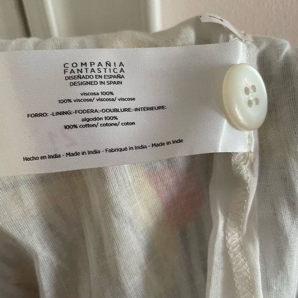 Designed in Spain Tropical fruit skirt fully lined with pockets - Picture 6 of 8